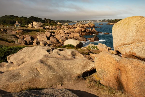 Costa de granito rosa